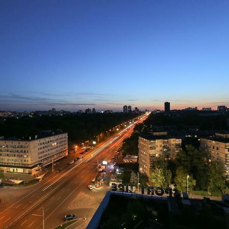 Black&White Apartment In Smart Plaza Kiev Exterior foto